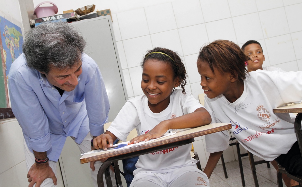 2011. El programa internacional Formando Comunidad fomenta la educación integral<br />
